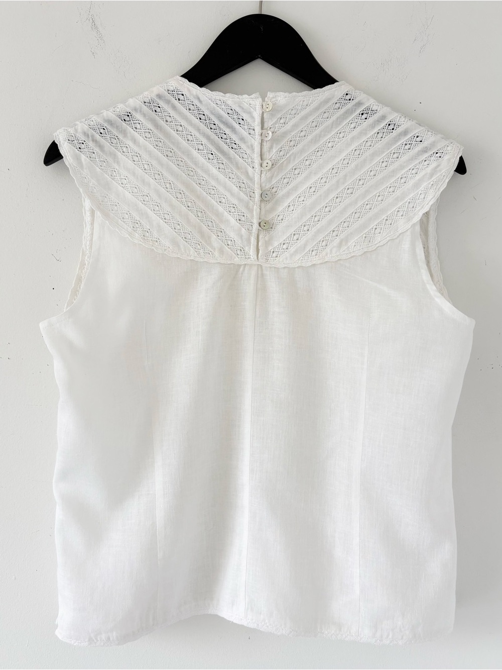 Y2K Tristan & Iseut Boho Romantic Sleeveless Blouse - Picture 2 of 9